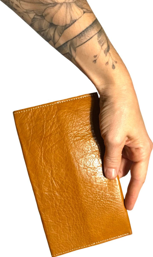 Porte-chéquier ERRETEGIA cuir caramel -Modèle unique- - Mon-petit-sac.fr