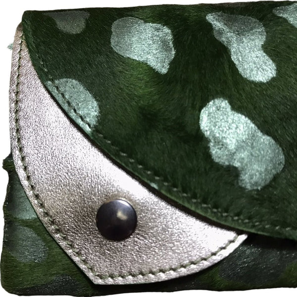 Portefeuille BASK'il ME PLAIT -100% cuir vert/métalisé argenté- Modèle M - Mon-petit-sac.fr